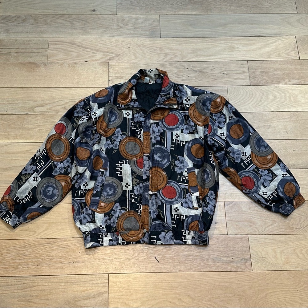 100% Silk Geometric Patterned Vintage Jacket